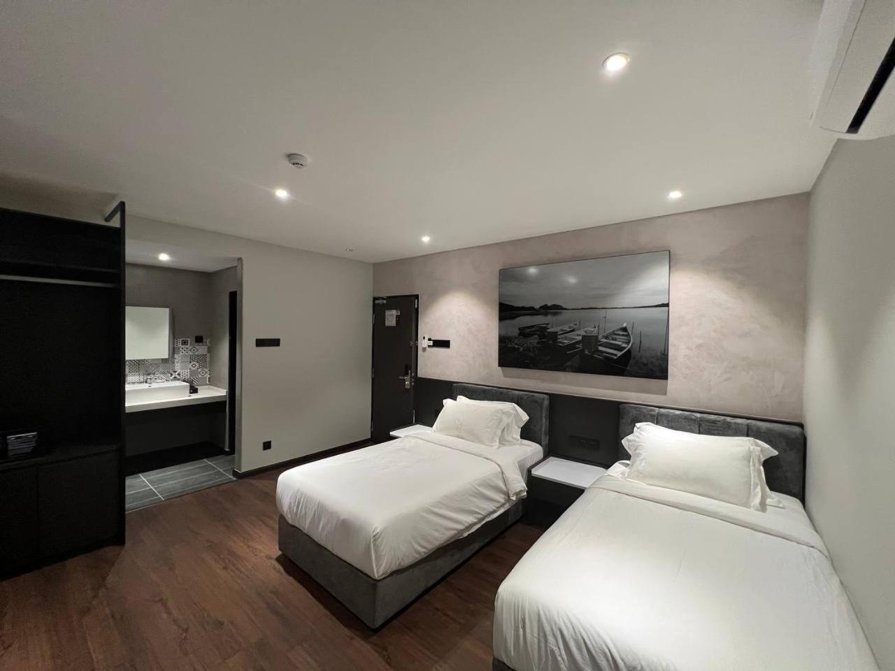 All In Hotel Kangar Exterior foto